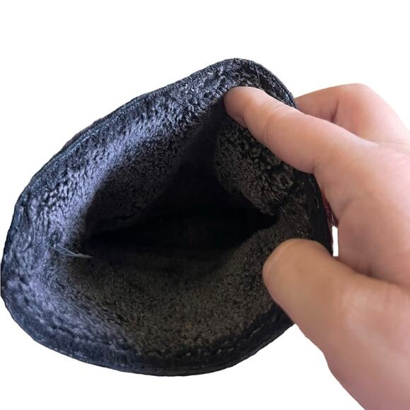 Toms Nepal Suede Boots - Picture 7 of 7